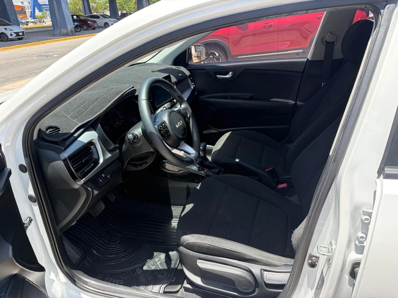 2023 Kia Rio 1.6 Sedan LX At