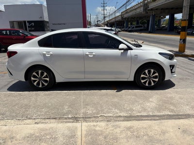 2023 Kia Rio 1.6 Sedan LX At