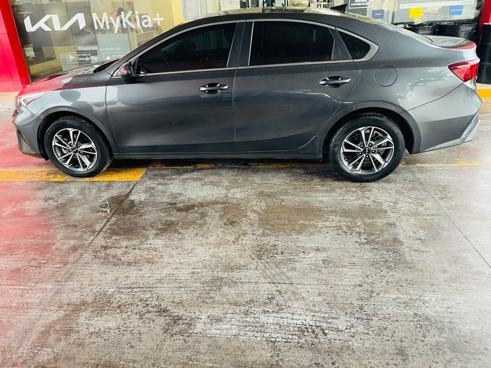 2024 Kia Forte 2.0 L Sedan At