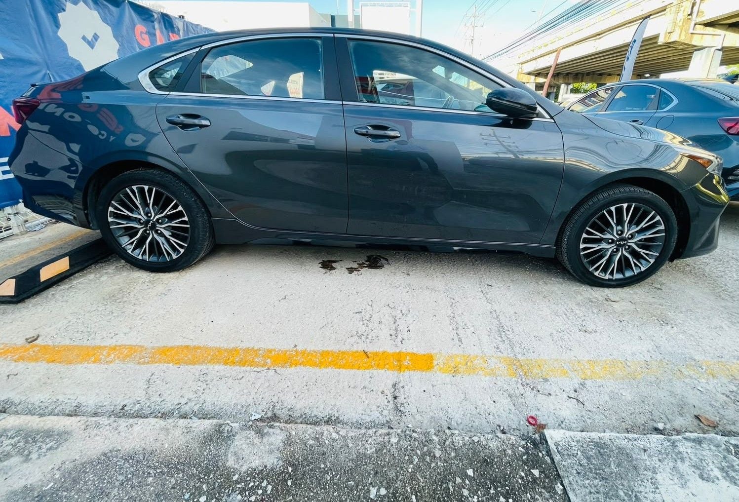 2023 Kia Forte 2.0 GT Line Sedan At