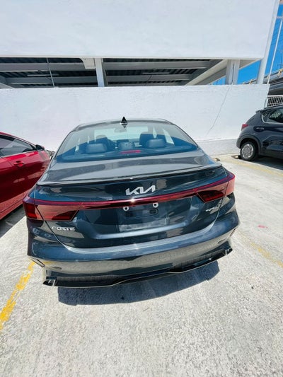 2023 Kia Forte 2.0 GT Line Sedan At